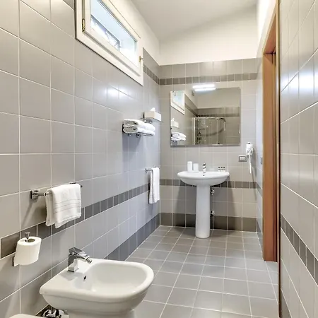 Prato Della Valle 34 *